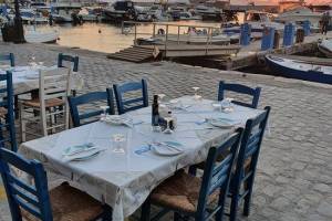 Apostolis Restaurant